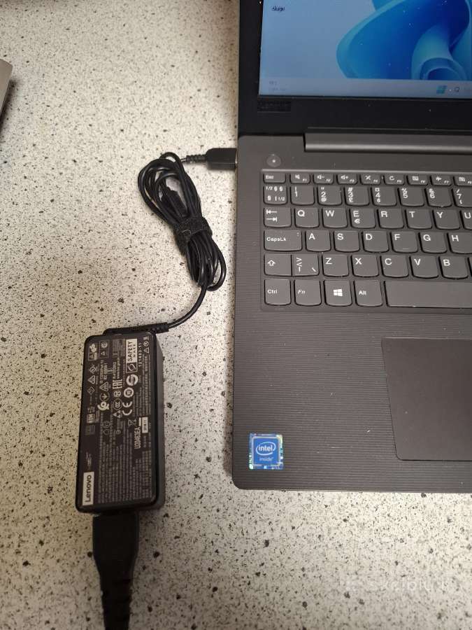 Lenovo V130. Celeron N4000, 4gb ddr3, 120gb SSD - nuotraukos Nr. 4