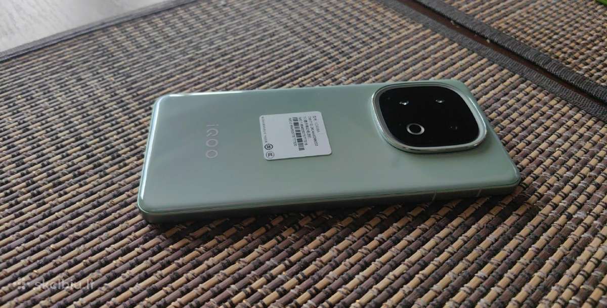 Vivo Iqoo 13 5G - nuotraukos Nr. 2