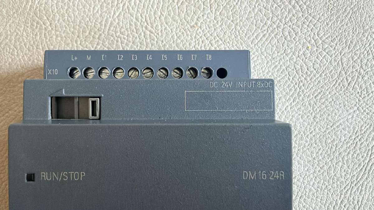 Siemens Logo! Dm16 24r – 6ed1055-1nb10-0ba2 - nuotraukos Nr. 3