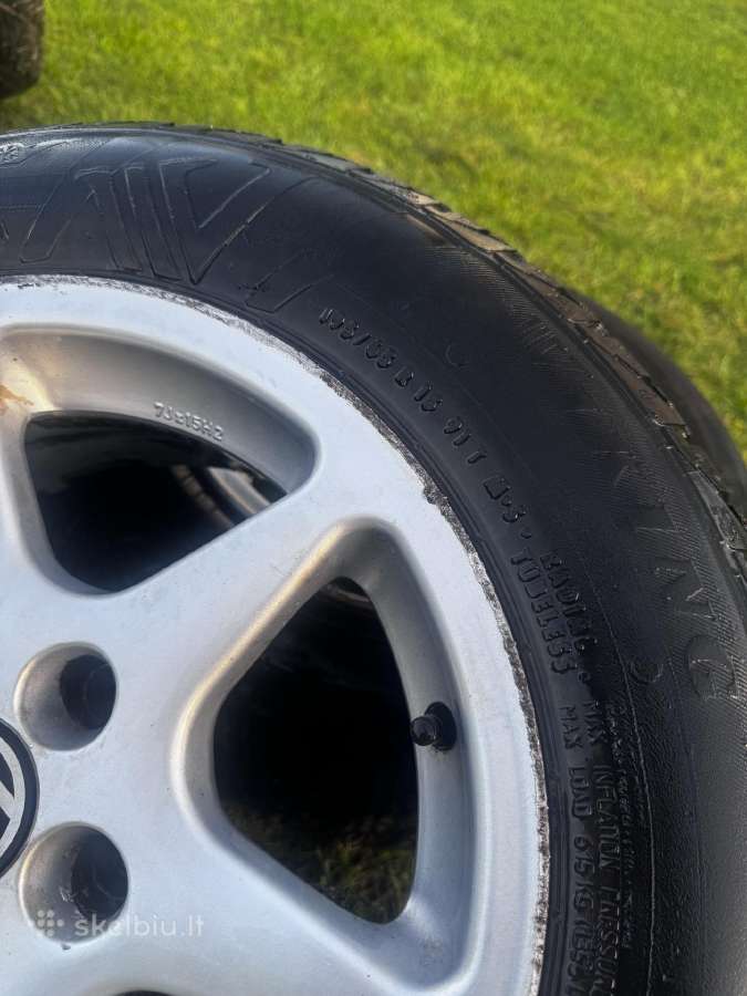 Volkswagen R15 ratai su M+s padangomis - nuotraukos Nr. 4