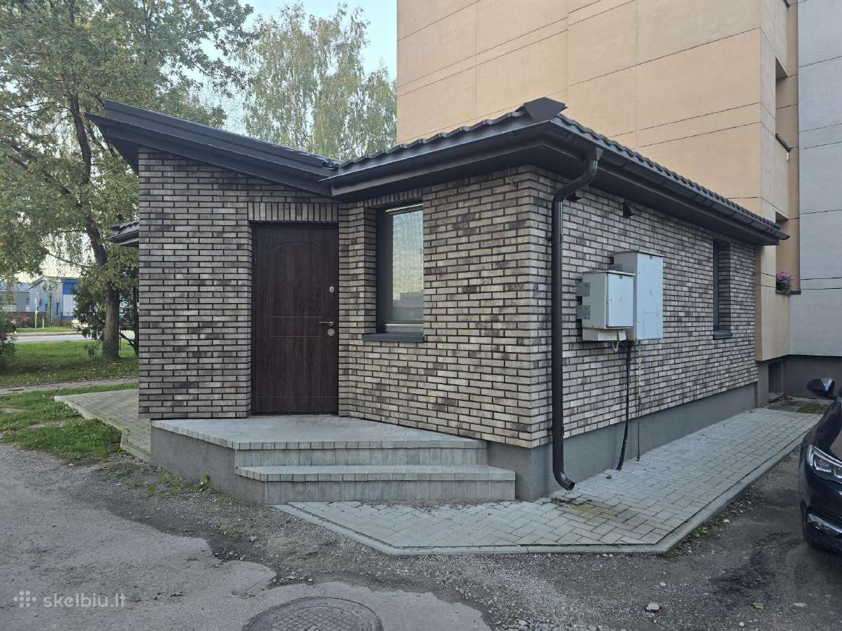 Pilnai įrengtos patalpos Plungėje, Stoties g. 32a - nuotraukos Nr. 2