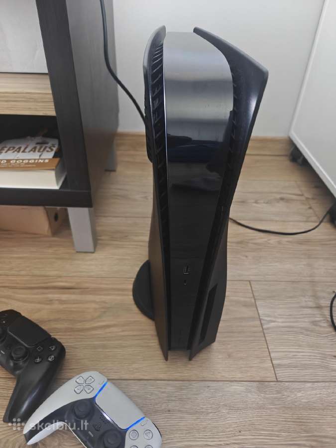 Ps5 su diskasukiu, dveim pultais. - nuotraukos Nr. 2