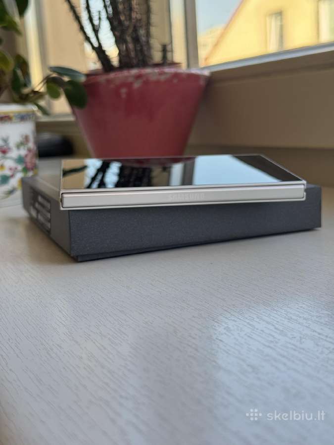 Samsung Galaxy Fold 8 Pasport - nuotraukos Nr. 5