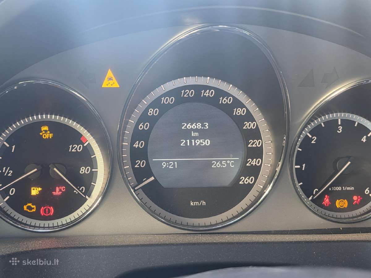 Mercedes-benz c180 w204 2010 mehanas - nuotraukos Nr. 14