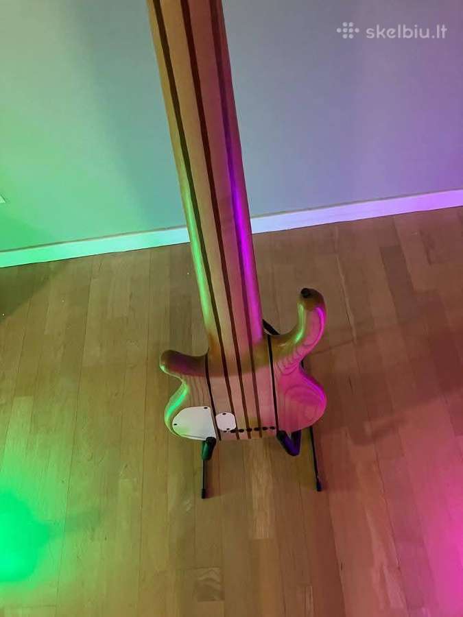 Santander b-7 string bass. - nuotraukos Nr. 6