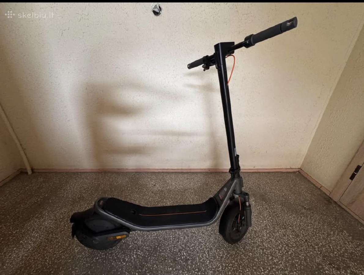 Xiaomi Electric Scooter 6 (2026 m.) 100% baterija - nuotraukos Nr. 4
