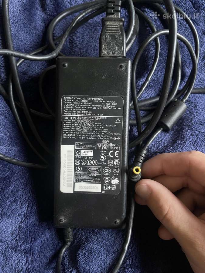 Laptopų pakrovėjai urmu 12vnt - nuotraukos Nr. 4