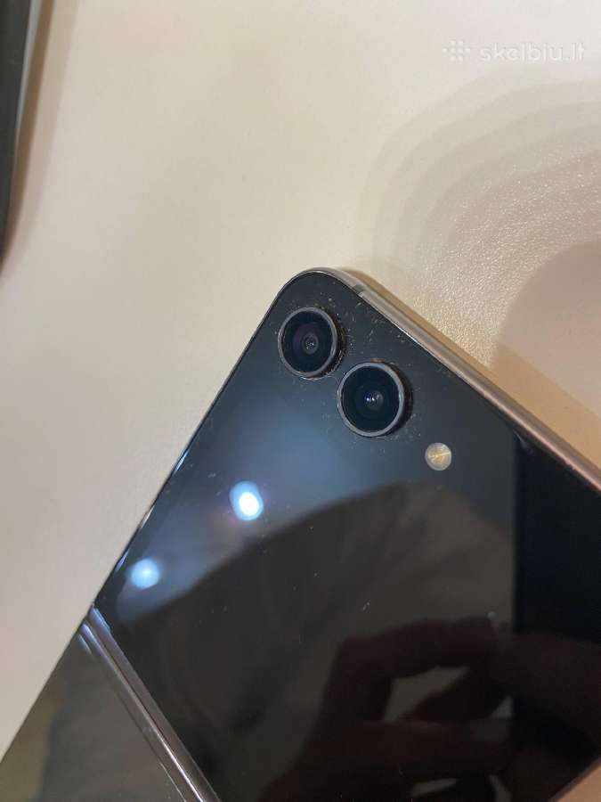 Išmanus telefonas Samsung Galaxy Flip 5 - nuotraukos Nr. 8