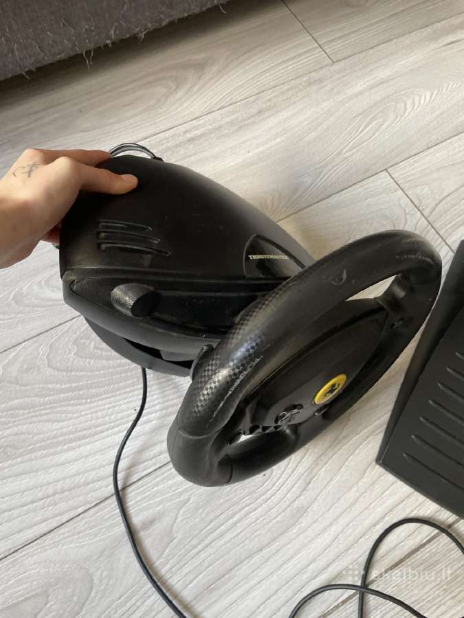 Thrustmaster wheel - nuotraukos Nr. 4
