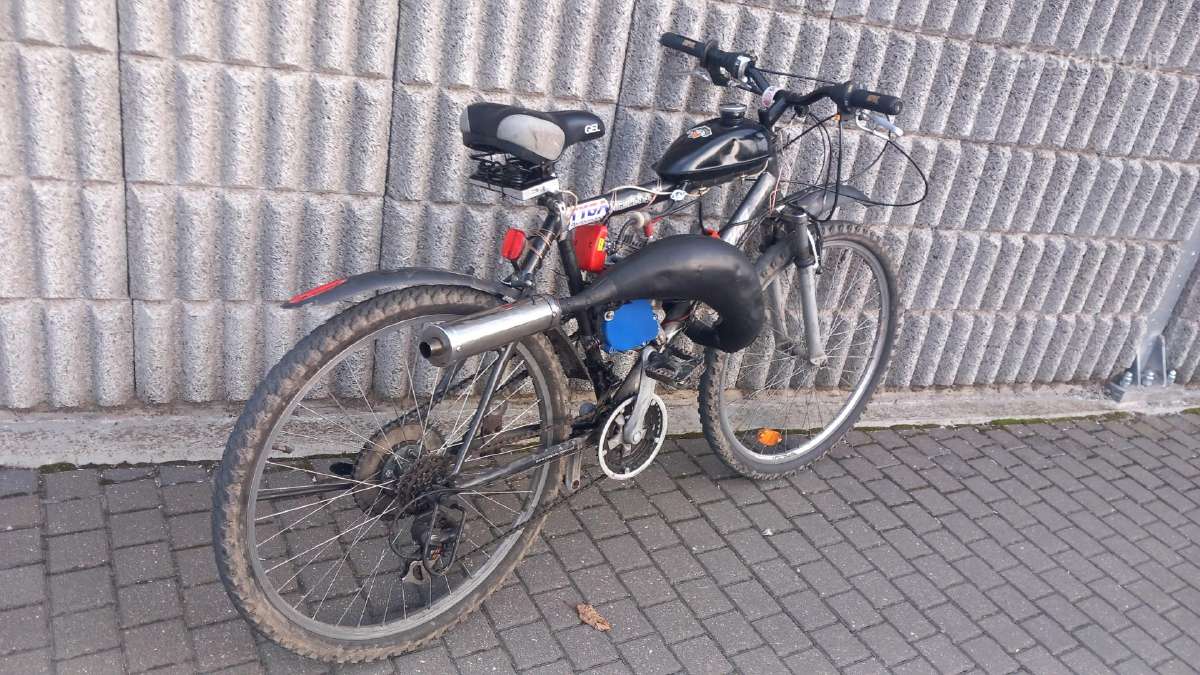 Motorinis Dviratis Avenger 85 su yz85 pusle - nuotraukos Nr. 3