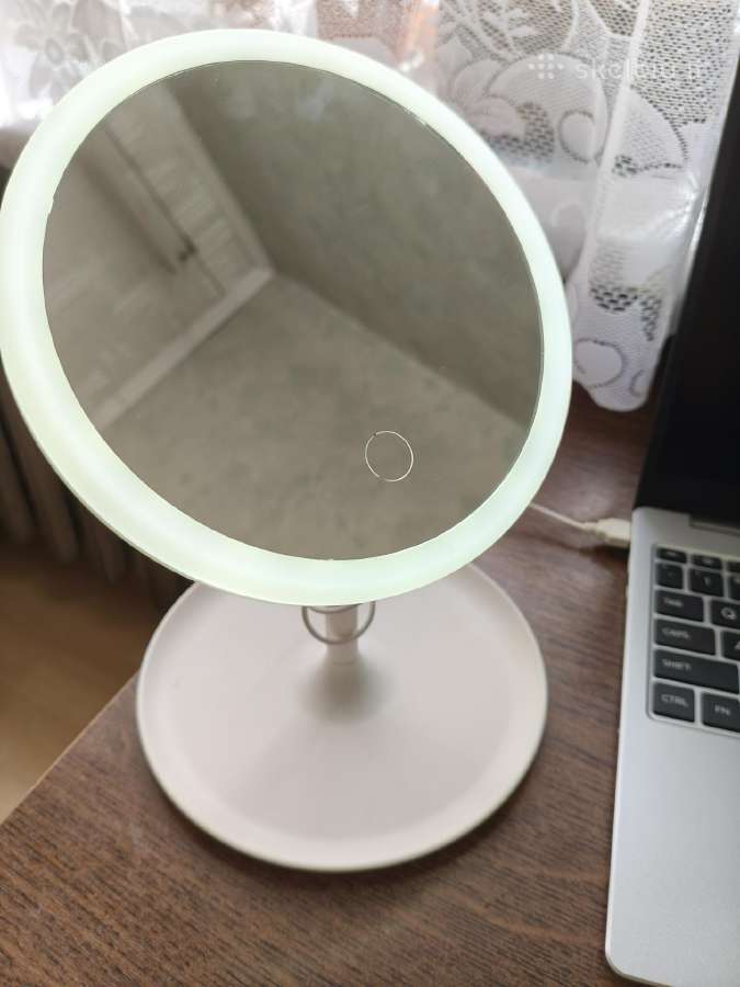 Kosmetinis veidrodis su LED apšvietimu - nuotraukos Nr. 7