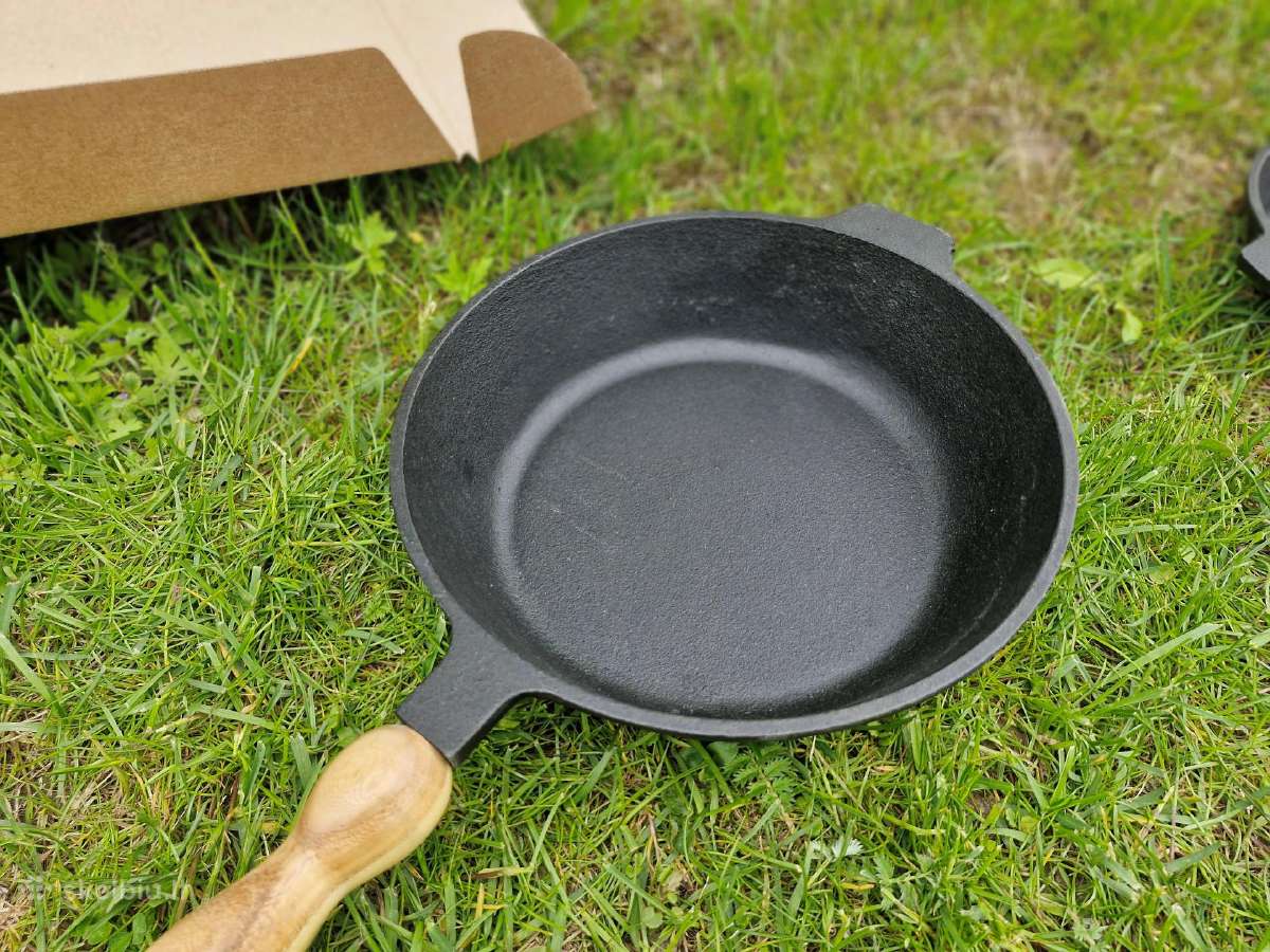 Nauja ketaus keptuve 24 cm su medinė rankena - nuotraukos Nr. 6