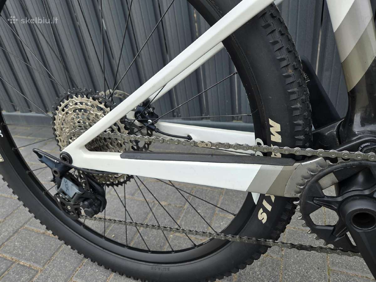 Canyon lux world cup Cf6 full XC Carbon 1x12 L Fox - nuotraukos Nr. 3