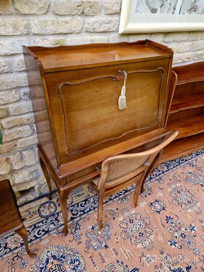 Vintažinis bukmedžio masyvo sekreteras - nuotraukos Nr. 30