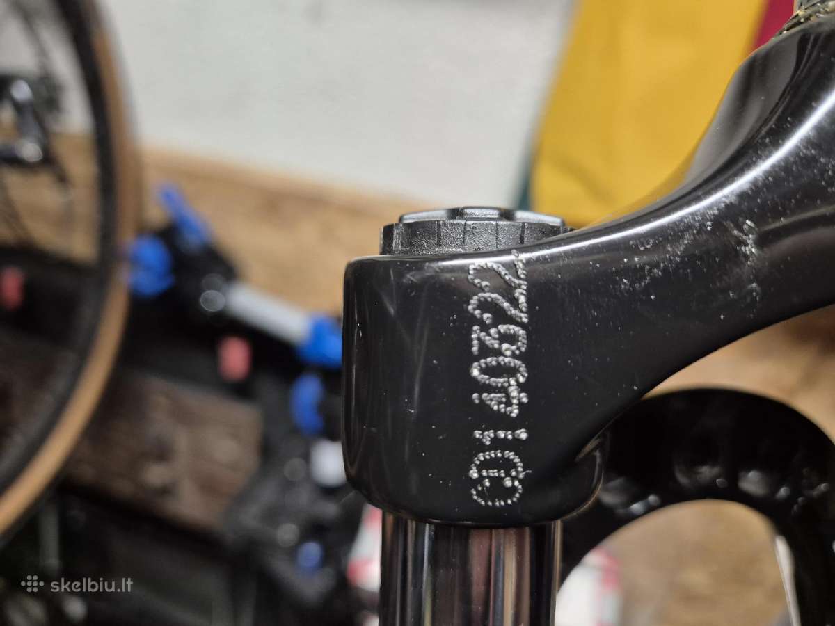 28 colių V-brake Suntour dviračio šakė - nuotraukos Nr. 6