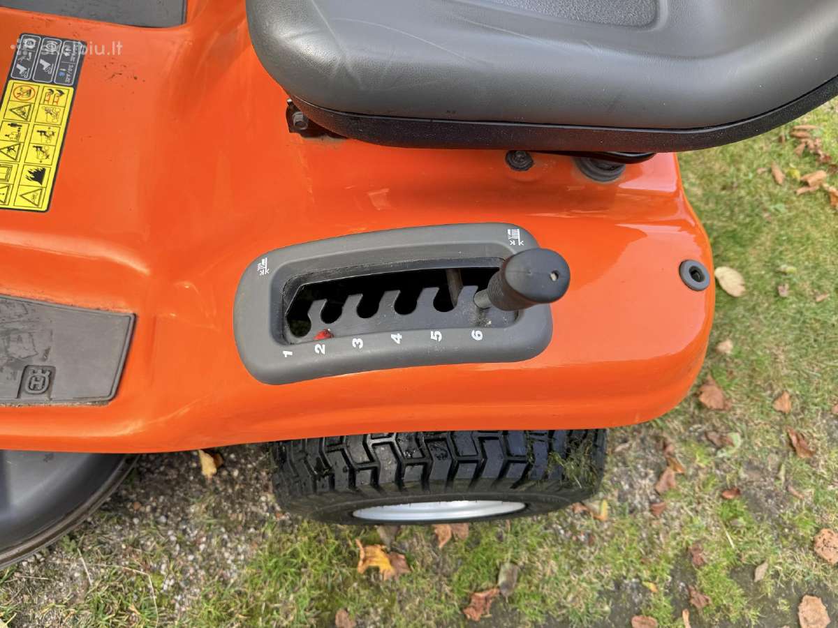 Sodo traktoriukas Husqvarna Ts-138 - nuotraukos Nr. 11