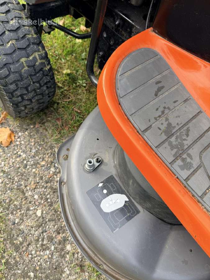 Sodo traktoriukas Husqvarna Ts-138 - nuotraukos Nr. 19