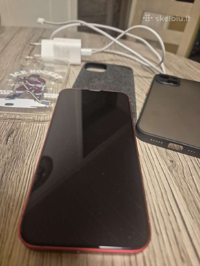 iPhone 13 raudonas - nuotraukos Nr. 5