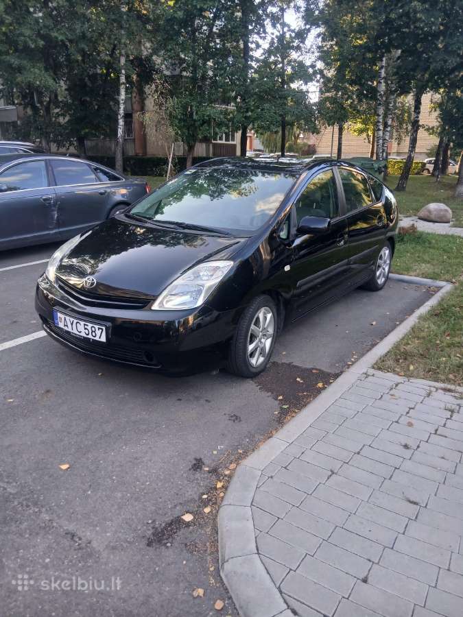 Prius nuoma - nuotraukos Nr. 3