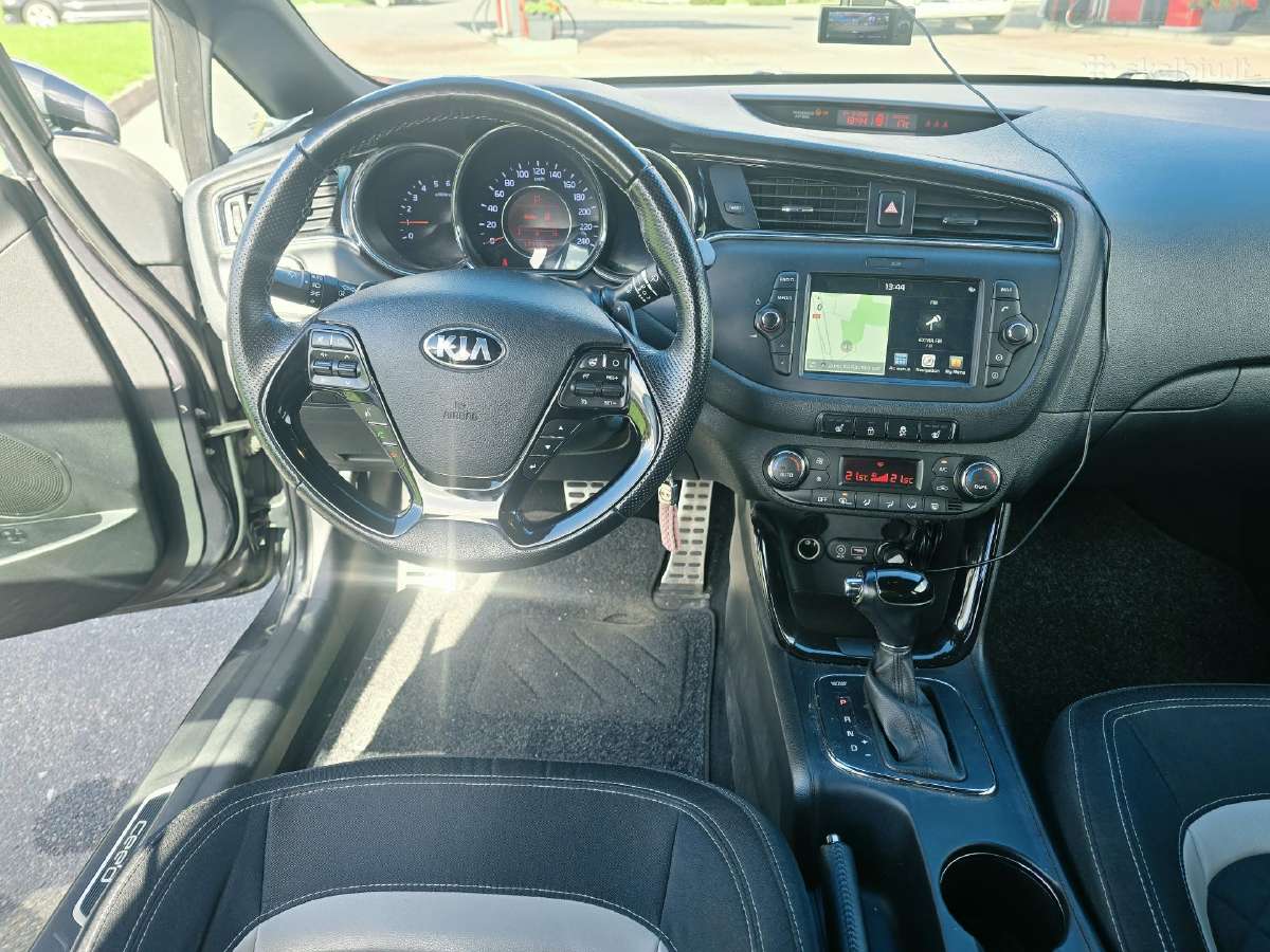 Kia Cee'd - nuotraukos Nr. 16