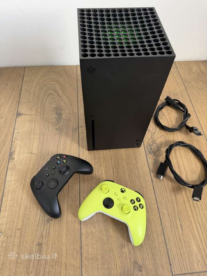 Xbox Series X 1tb + 2 joysticks - nuotraukos Nr. 4