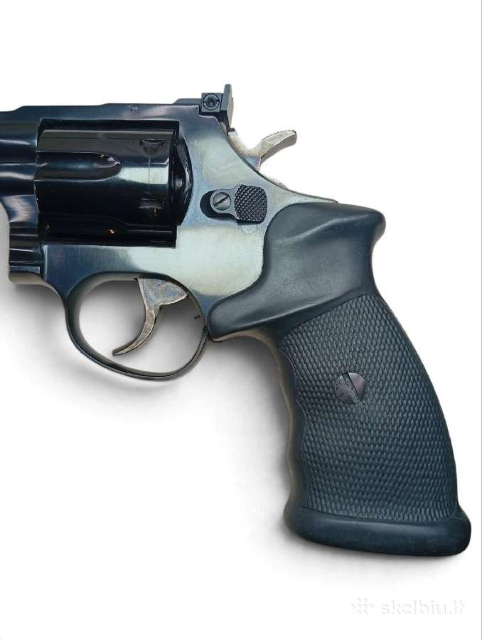 Revolveris Taurus 96 .22lr - nuotraukos Nr. 8
