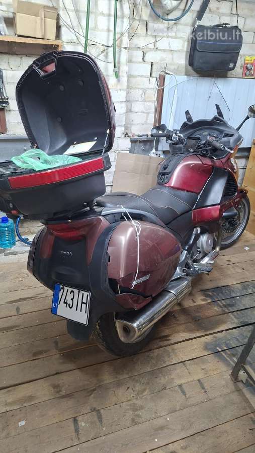 Honda nt 700 - nuotraukos Nr. 6