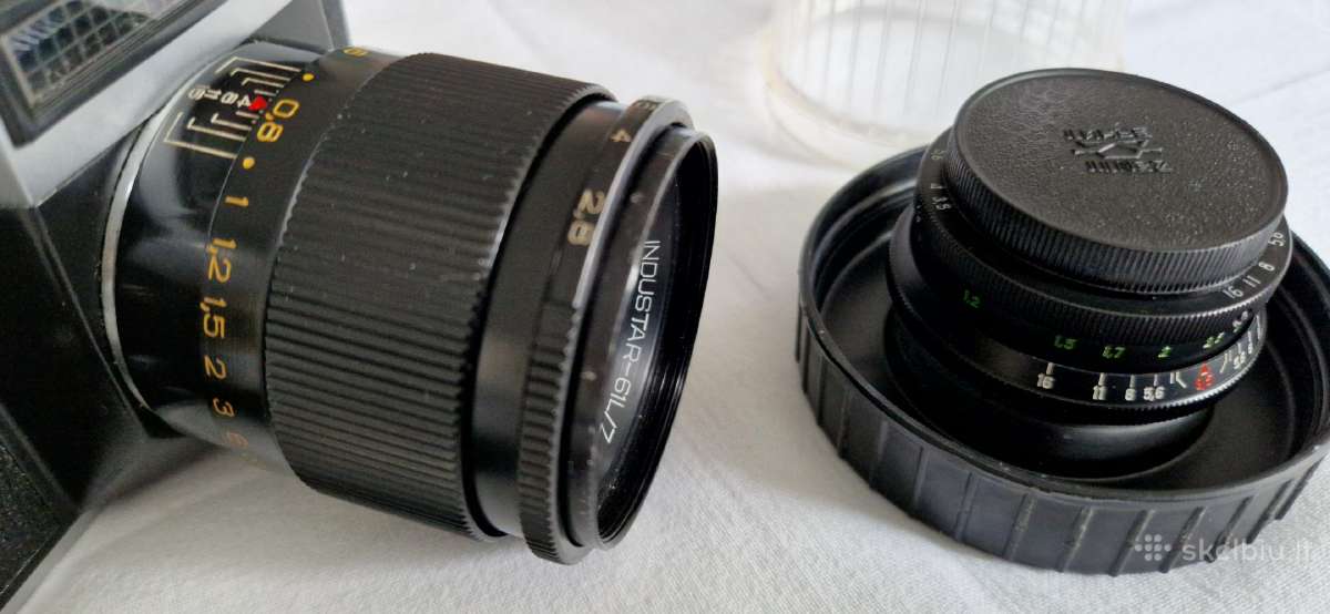 Fotoaparatas Zenit E su blykste bei pakroveju - nuotraukos Nr. 4