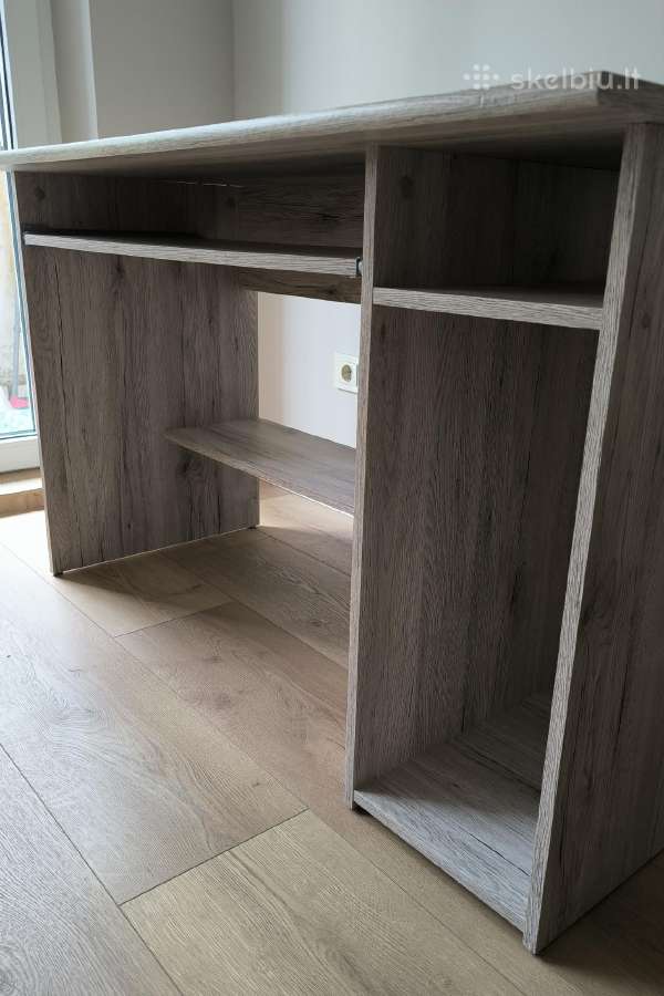 Rašomasis darbo stalas - nuotraukos Nr. 3