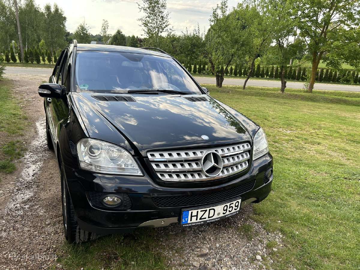 Mercedes Benz - nuotraukos Nr. 4