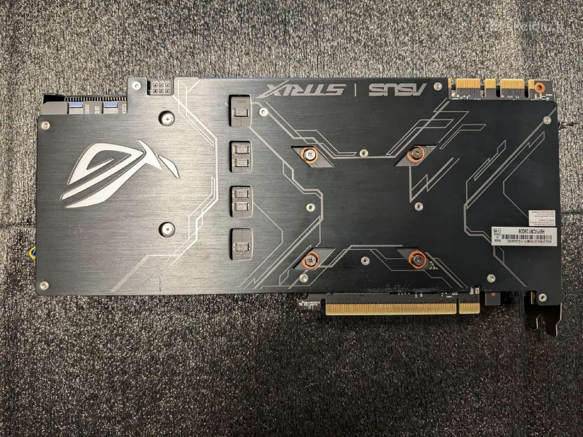 Asus Rog Strix Gtx 1080 Ti Gaming 11gb Gddr5 Gpu - nuotraukos Nr. 2