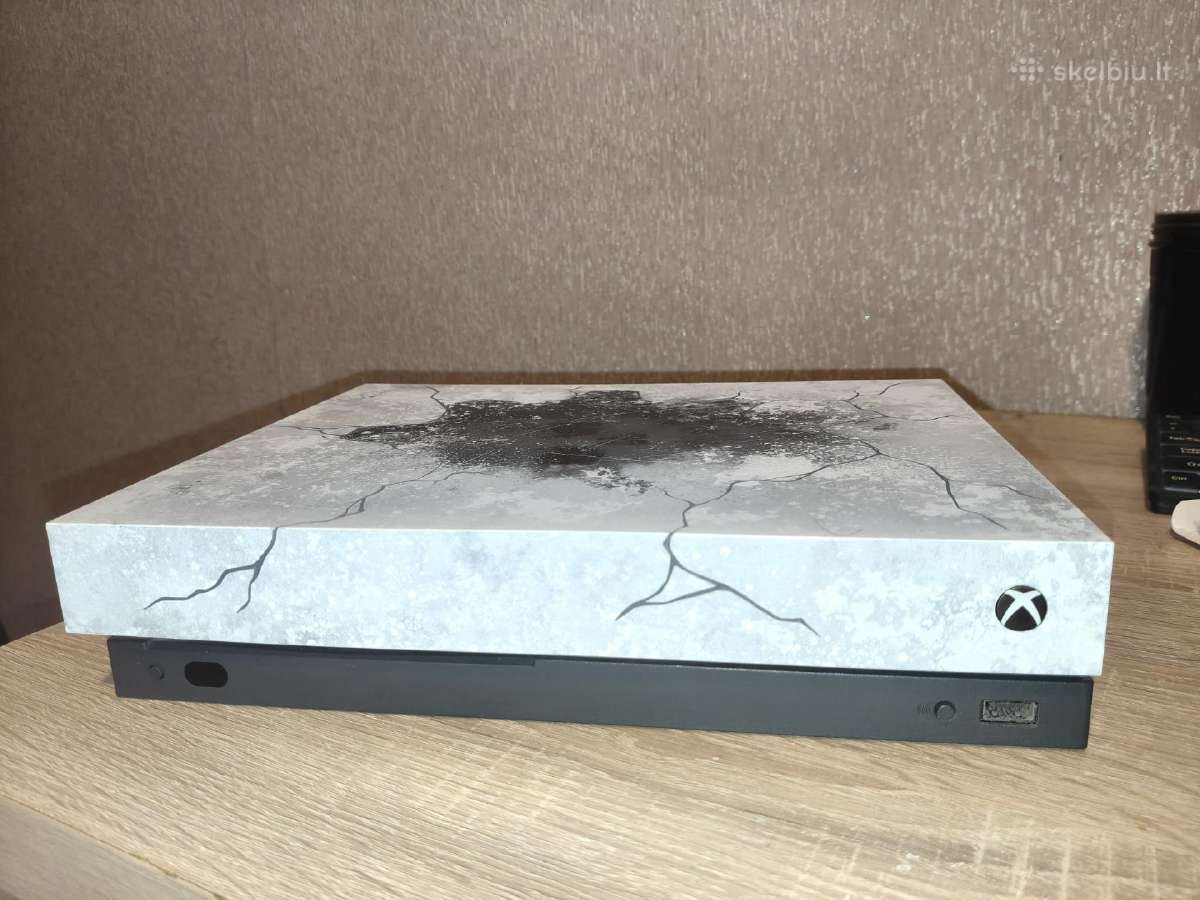 Xbox one x 1tb Gears 5 ed. + 2 pulteliai - nuotraukos Nr. 7