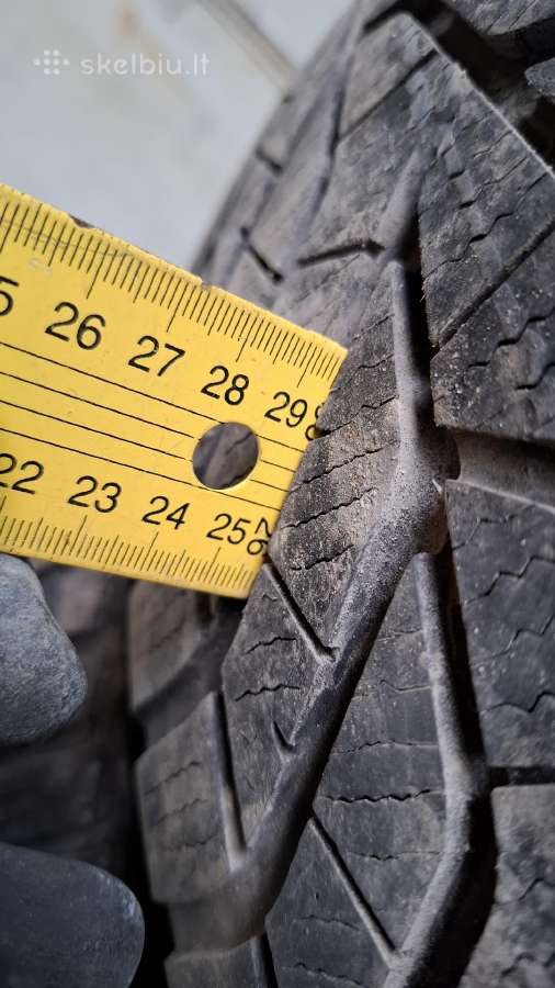 Žieminės padangos Yokohama 235/45 R18 98v XL - nuotraukos Nr. 4