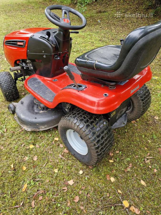 Jonsered ( husqvarna ) sodo traktoriukas briggs - nuotraukos Nr. 4