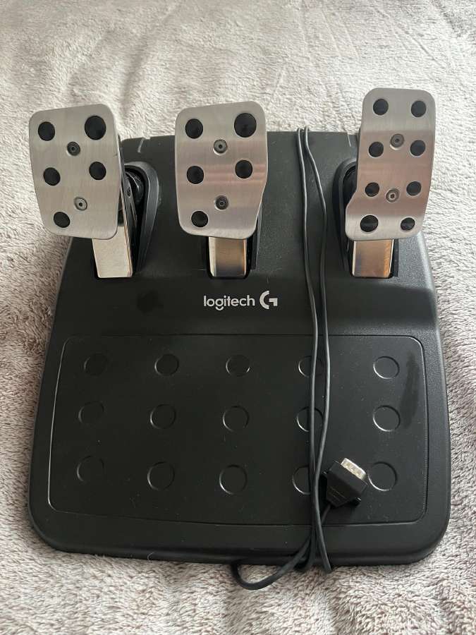 Logitech G29 Driving Force vairas su pedalais - nuotraukos Nr. 6