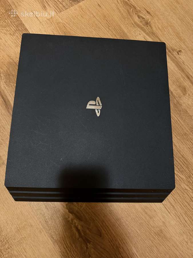 Playstation 4 pro 1tb + pultelis - nuotraukos Nr. 2