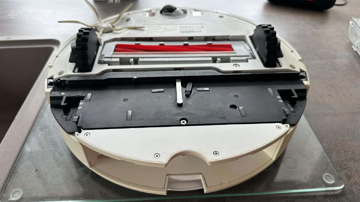 Parduodu puikiai veikiantį Roborock robotą siurbl - nuotraukos Nr. 4