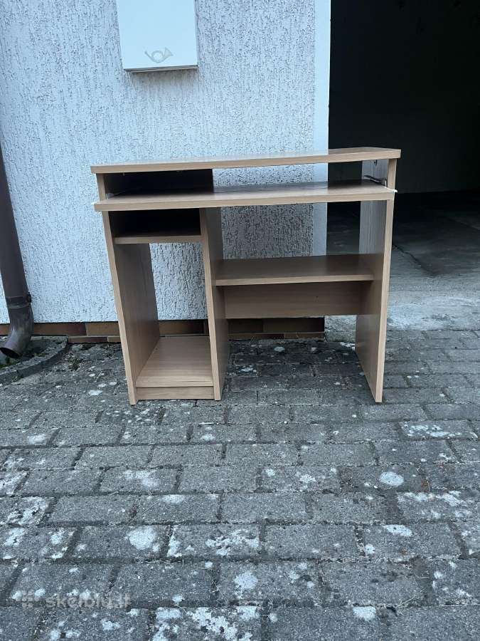 Kompiuterio stalas - nuotraukos Nr. 4
