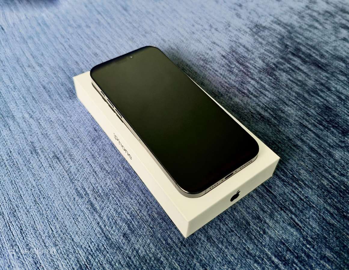 iPhone 16 Pro Max 256gb Titanium Black - nuotraukos Nr. 3