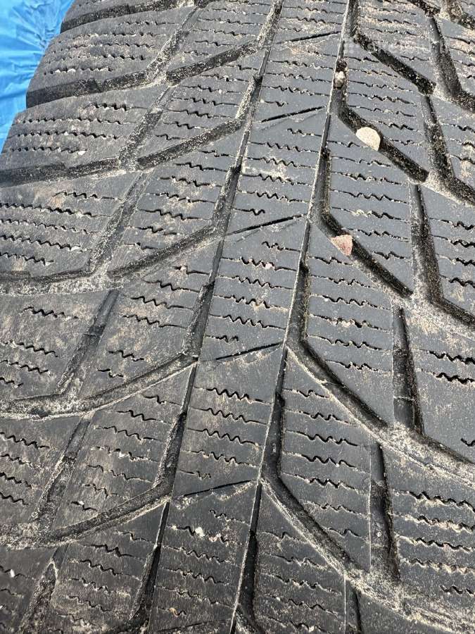 Žieminės padangos R17 235 65 - nuotraukos Nr. 3