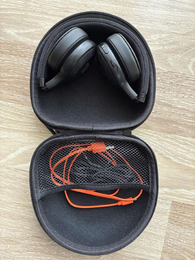 Jbl E45bt belaidės ausinės - nuotraukos Nr. 4