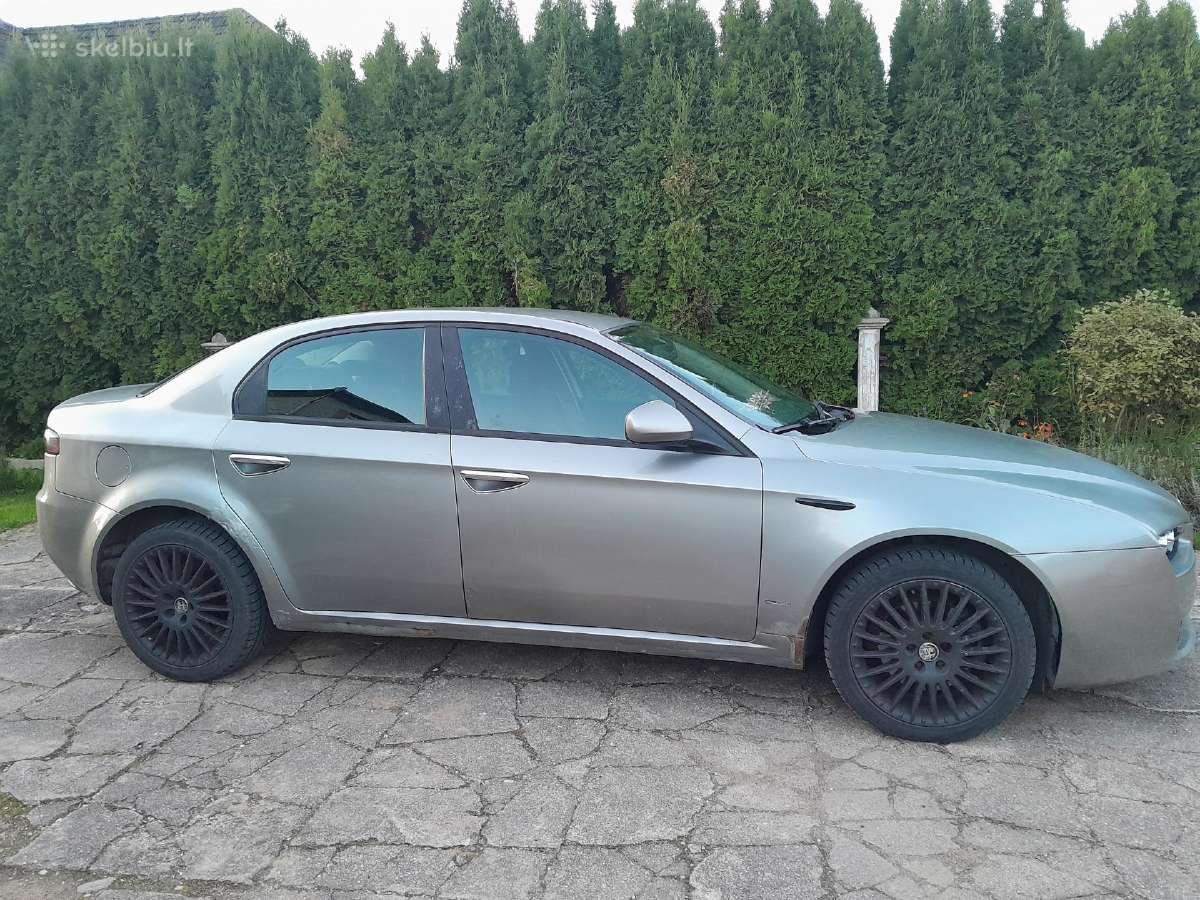 Parduodama Alfa Romeo - nuotraukos Nr. 3