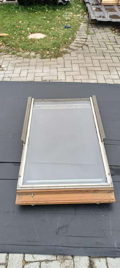 Parduodami 2 Velux stogo langai - nuotraukos Nr. 7