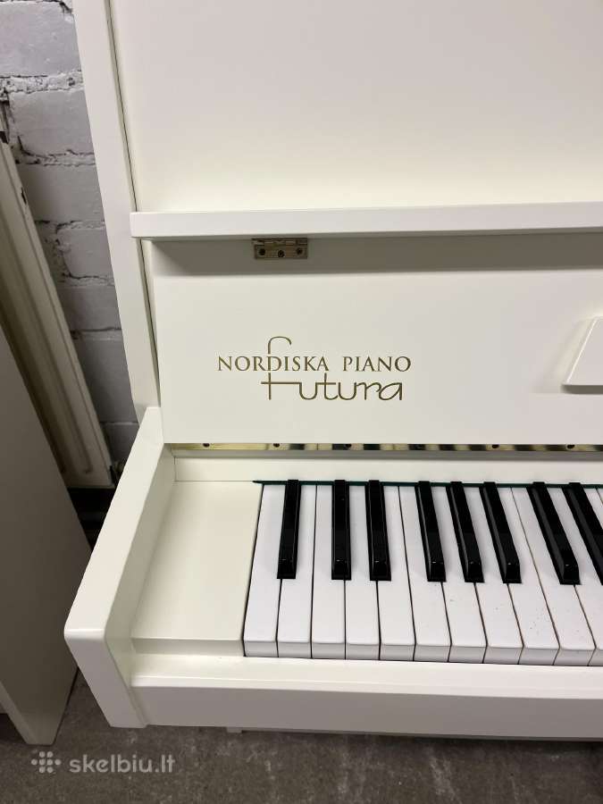 Pianinas - nuotraukos Nr. 2