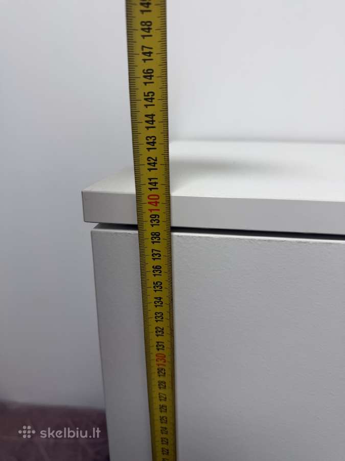 Balta spinta - nuotraukos Nr. 5