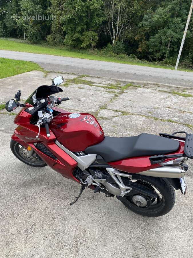 Honda vfr800 - nuotraukos Nr. 2