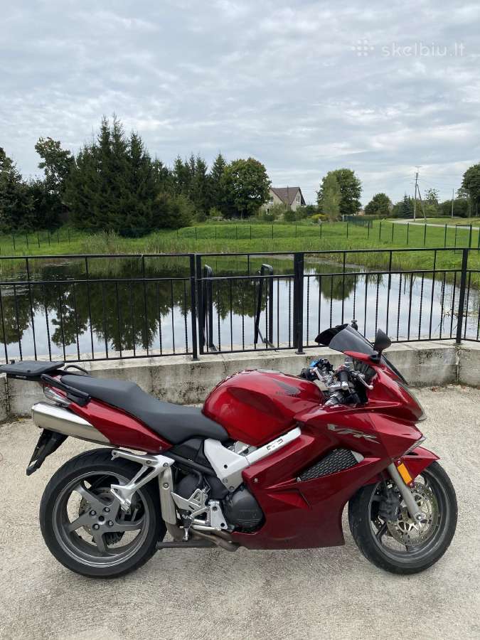 Honda vfr800 - nuotraukos Nr. 3