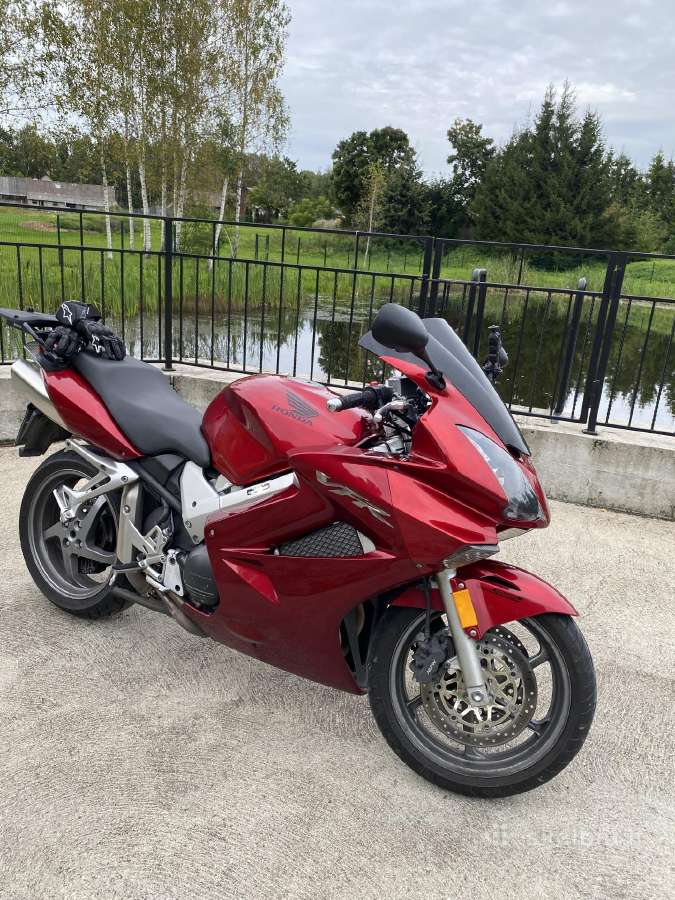 Honda vfr800 - nuotraukos Nr. 8