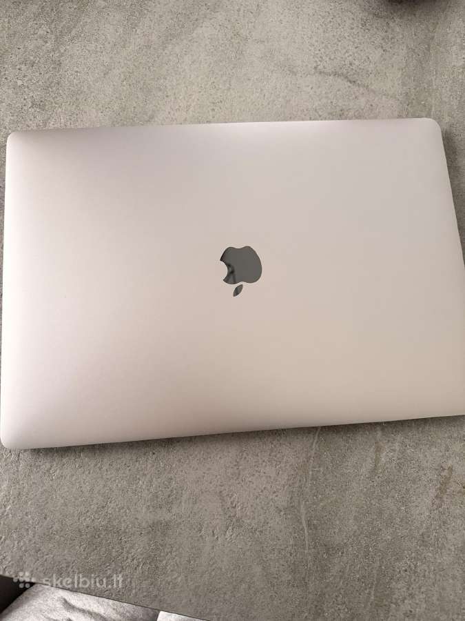Apple MacBook Pro 15 - nuotraukos Nr. 4