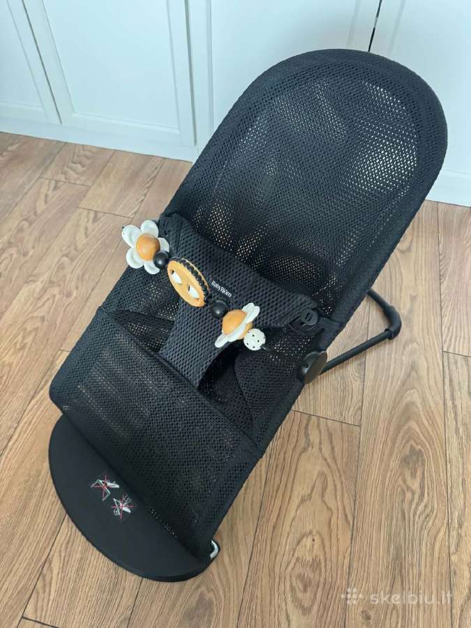 Labai mazai naudota juoda mesh Babybjorn gultukas - nuotraukos Nr. 3
